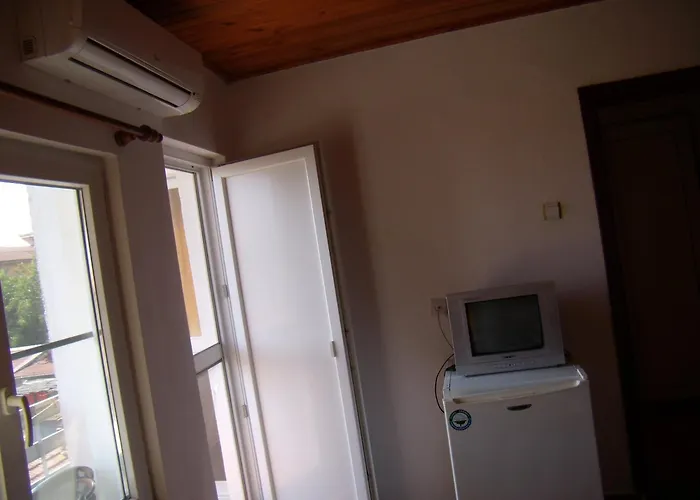 ゲストハウス Kotva ロゼネッツ